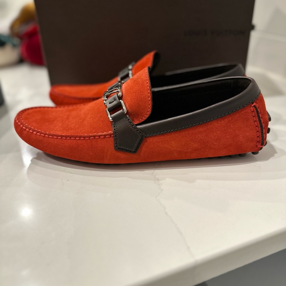 Louis Vuitton Men’s Loafers in RED size 8.5 LV size 8.5 - Picture 3 of 9